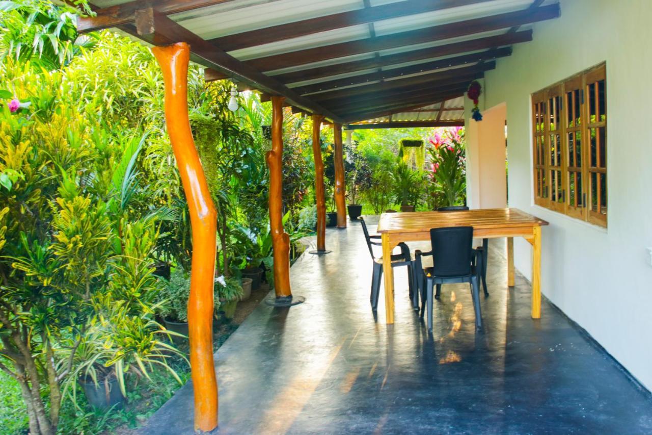 Sigiri Sandilu Homestay Сигирия Екстериор снимка