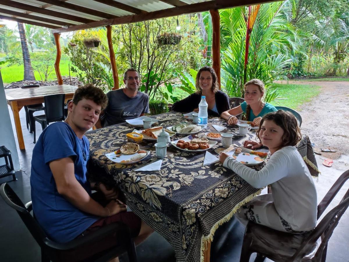 Sigiri Sandilu Homestay Сигирия Екстериор снимка